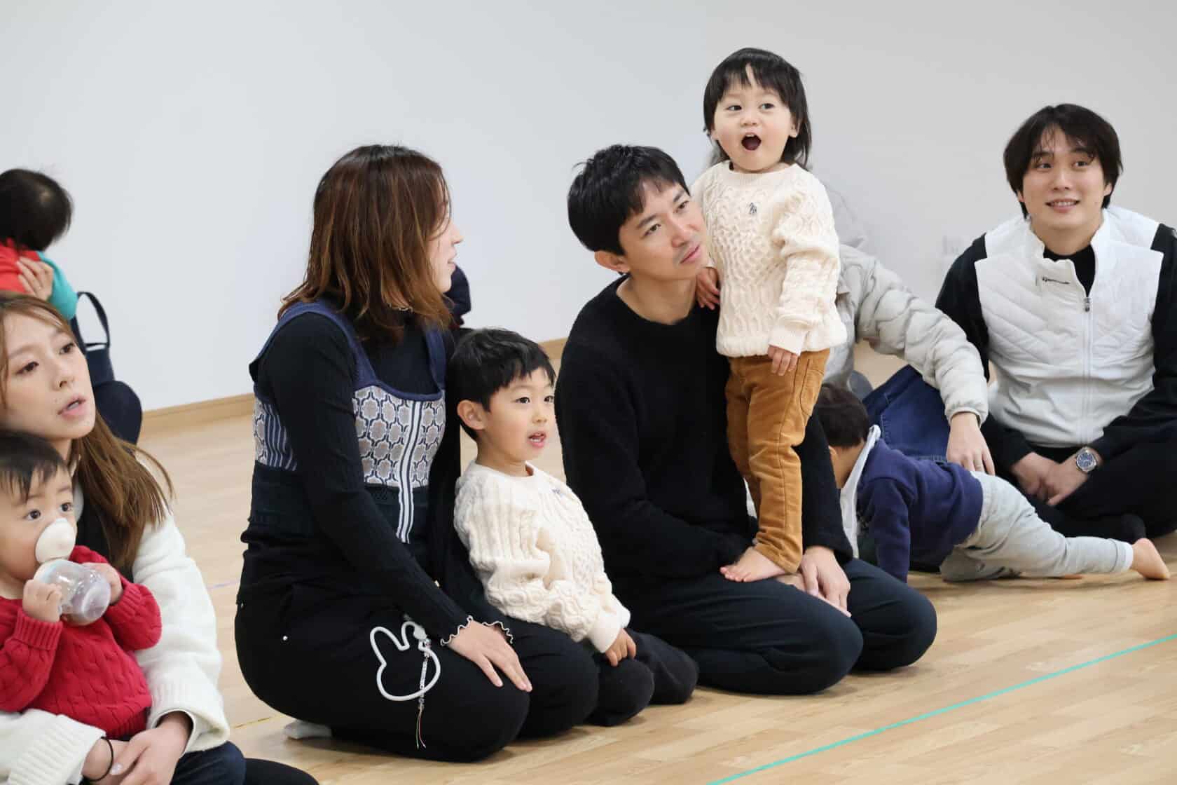 おうち英語につながるベビーイングリッシュで英語に触れる親子